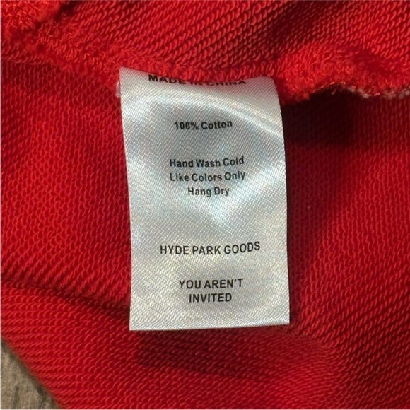 Red Heritage Panel Hyde Park Graphic Shorts - Picture 3 of 8